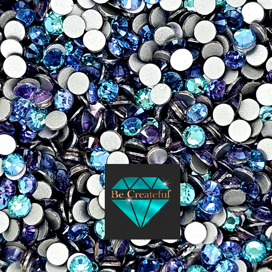 FLATBACK Dream Blue Rhinestones