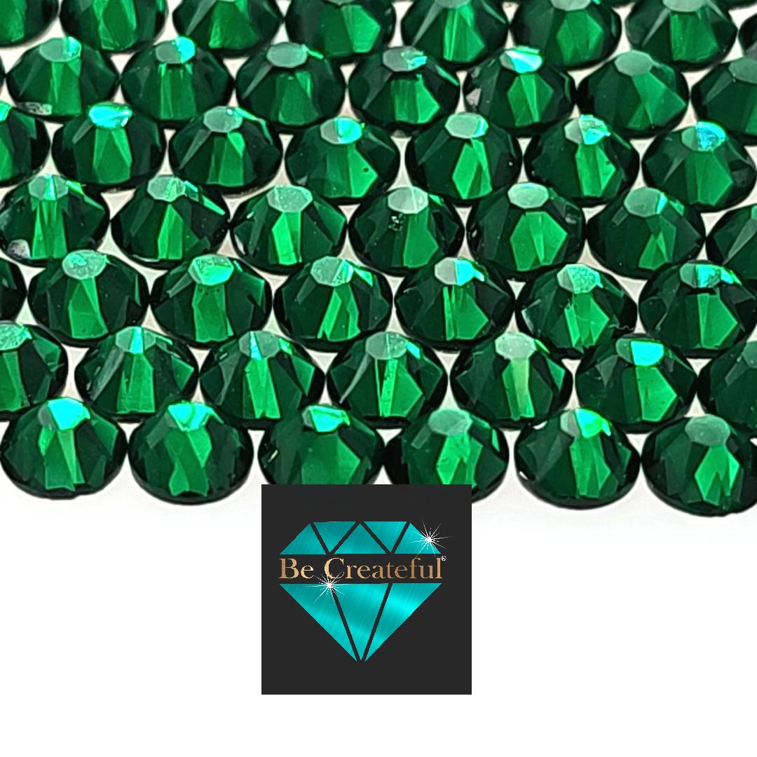 FLATBACK LUXE® Emerald Green Rhinestones