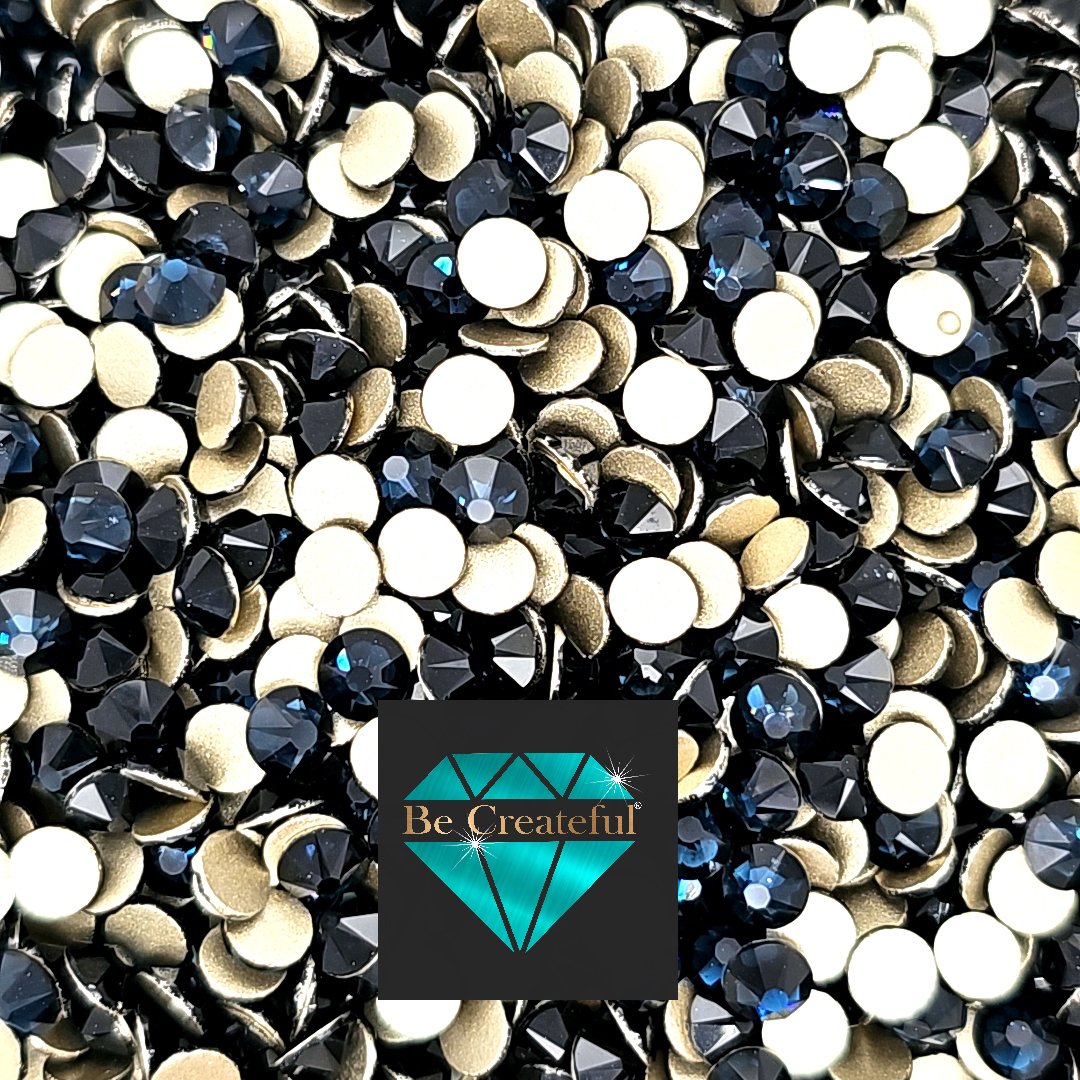 FLATBACK LUXE® Montana Navy Rhinestones - Navy rhinestone