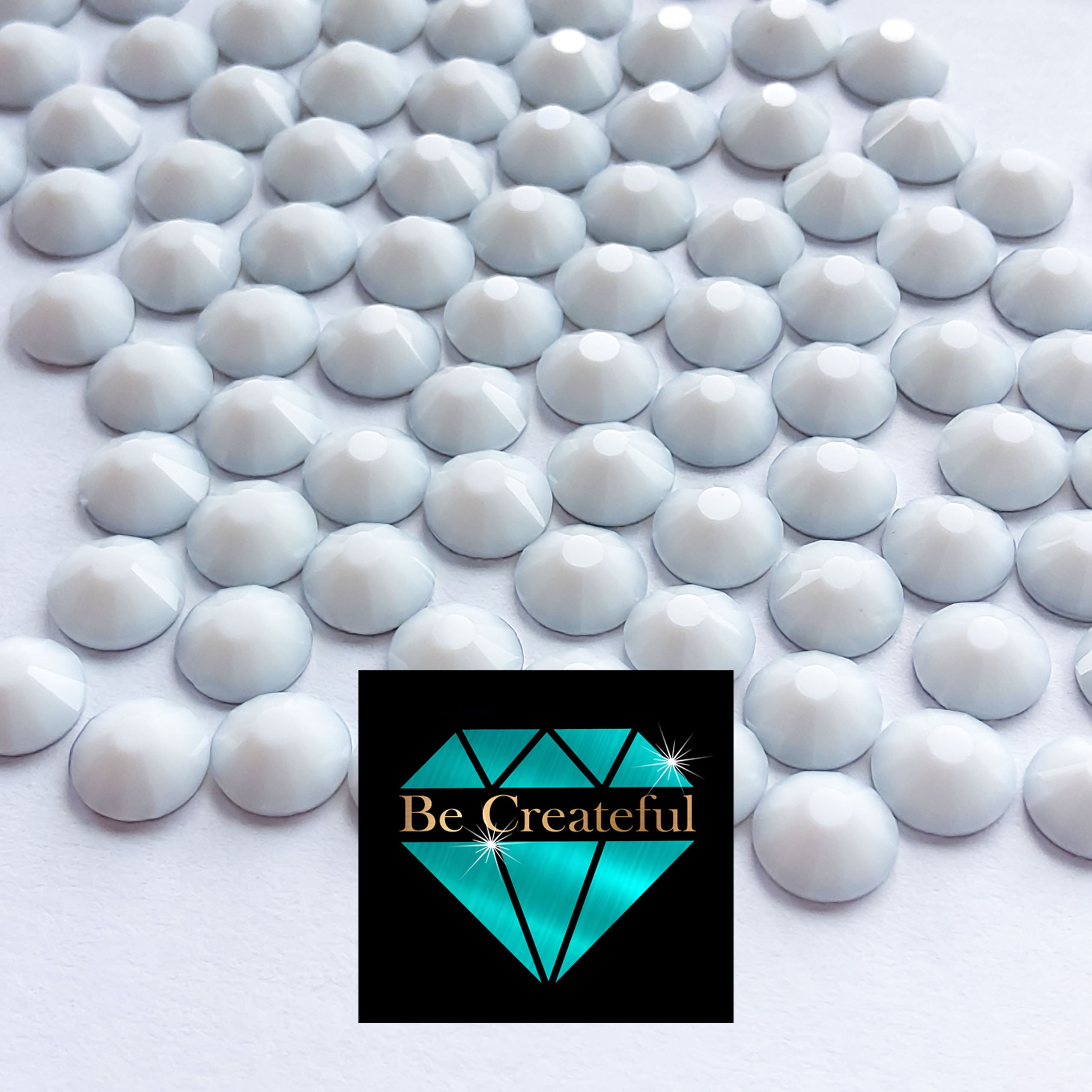 Perles plastiques Congo - opaque, 250 g