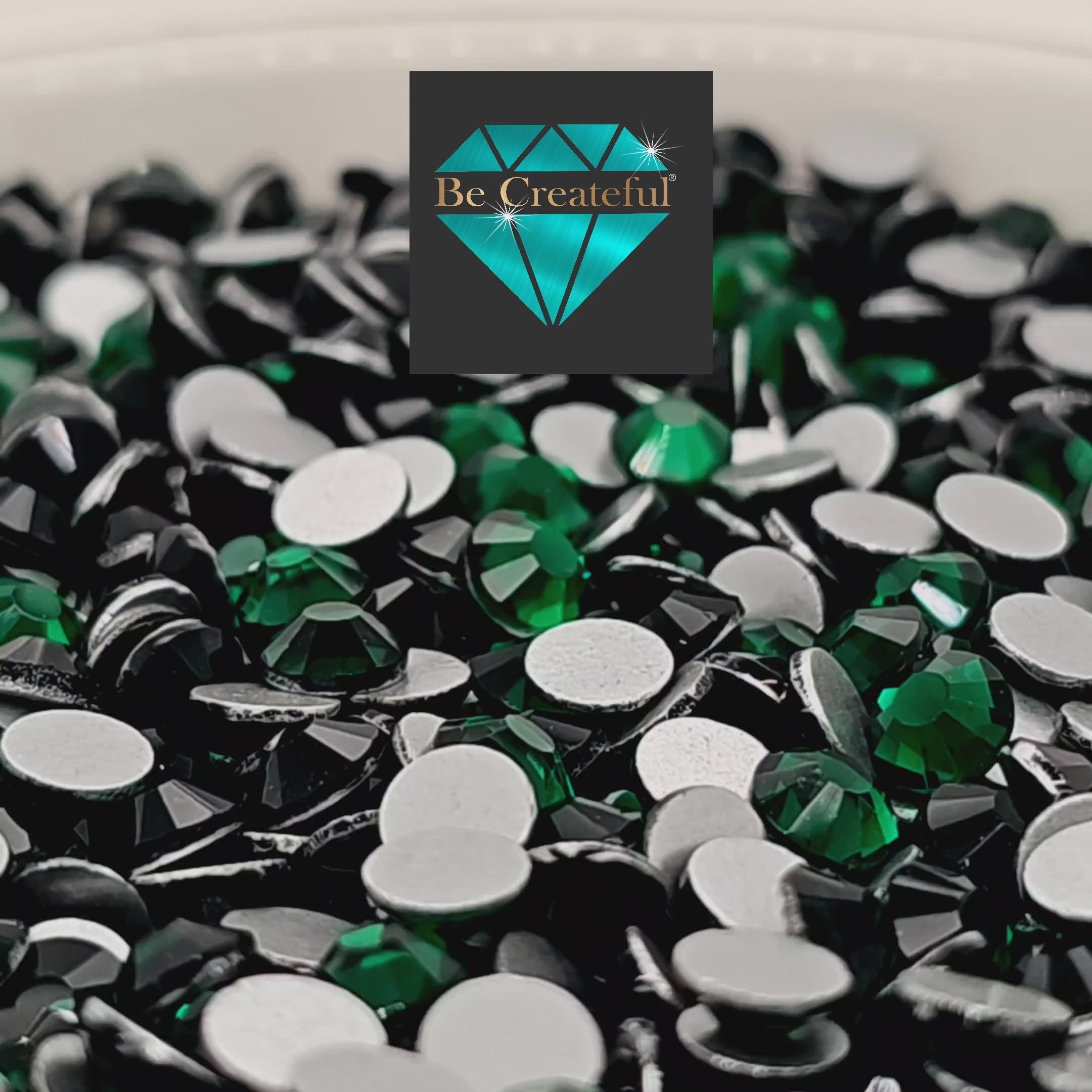 Multi-Size Emerald Green Flatback Glass Rhinestones 5⭐rated – Be