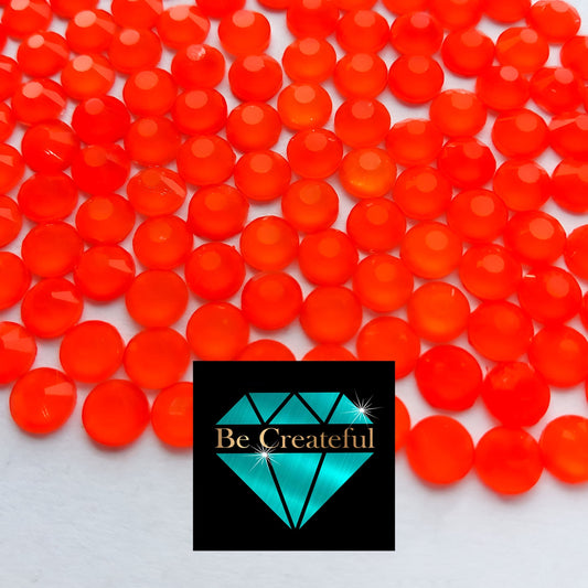 LUXE® Neon Orange Hotfix Rhinestones are high-quality 16 facet glass Rhinestone with intense sparkle and refraction.